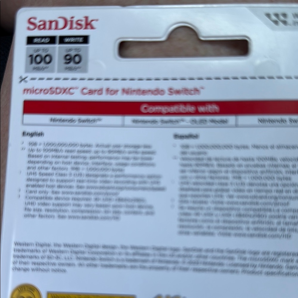 Nintendo Switch SanDisk 256GB microSDXC Card - Red and White - Picture 6 of 7